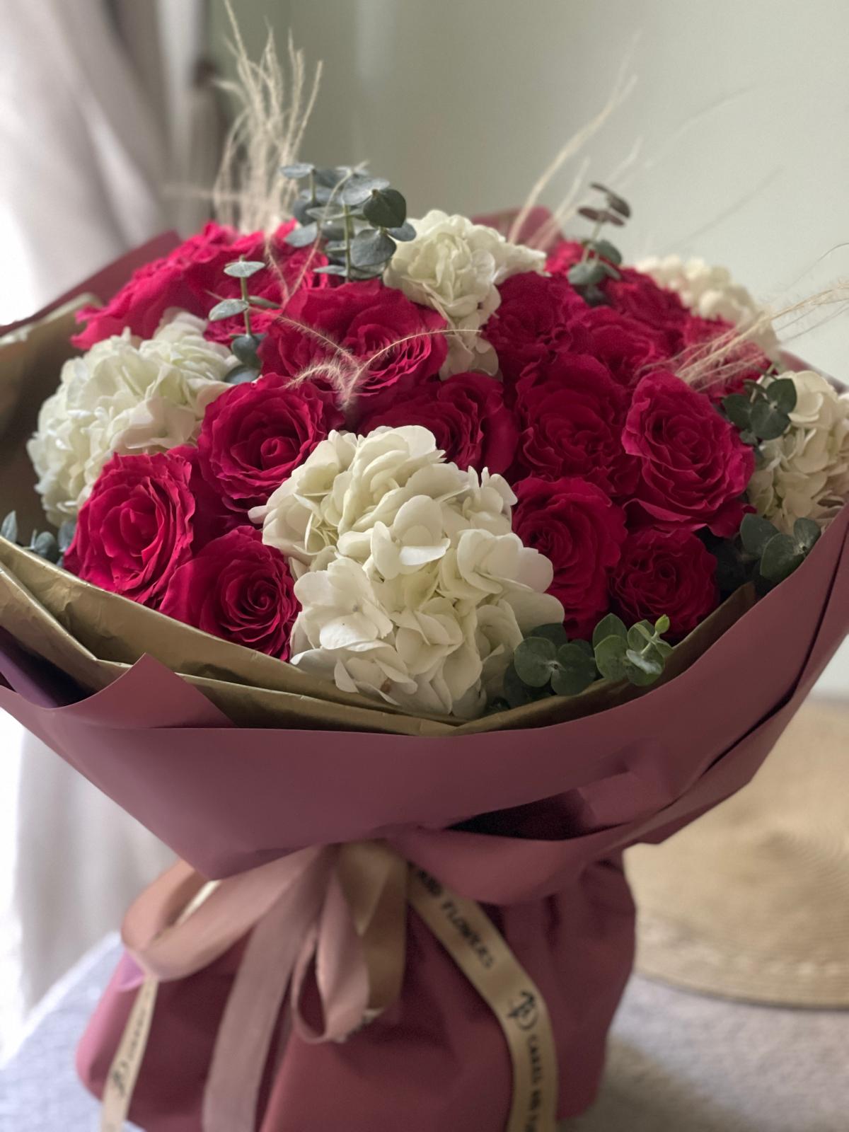 Romantic Elegance Bouquet