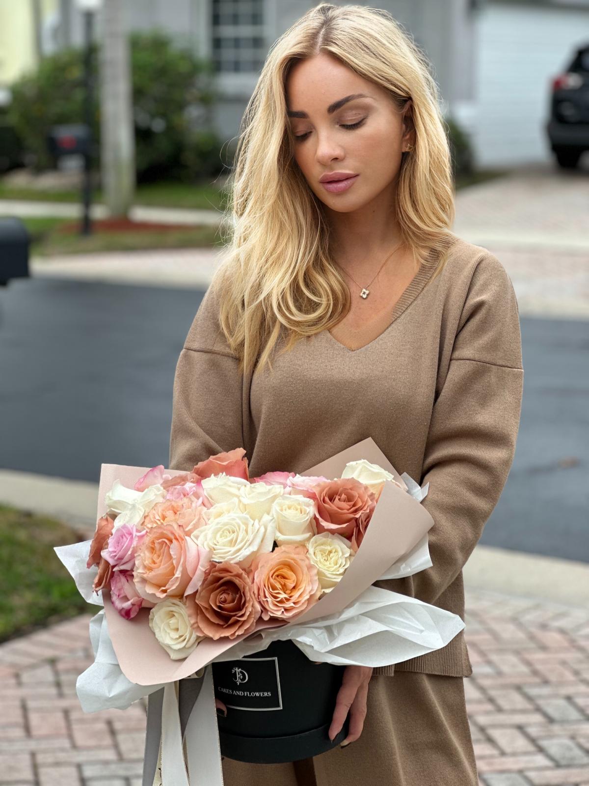 Blush Pink Rose Luxury Box